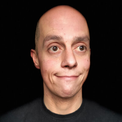 'speaker: caneco, full-stack developer at medicare